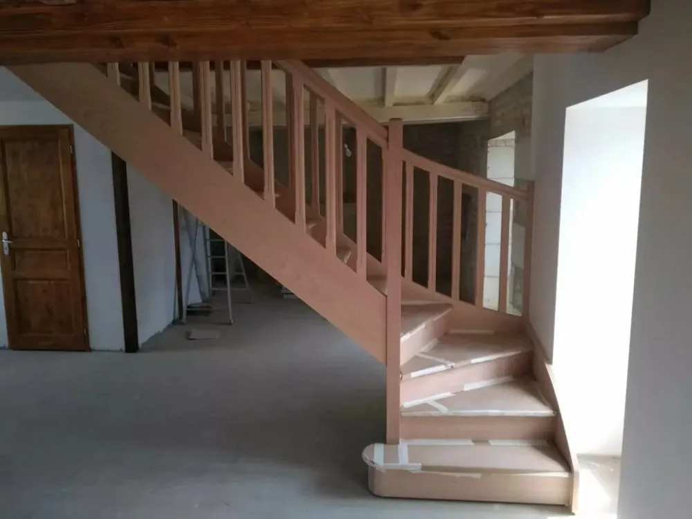 Escaliers bois (1)